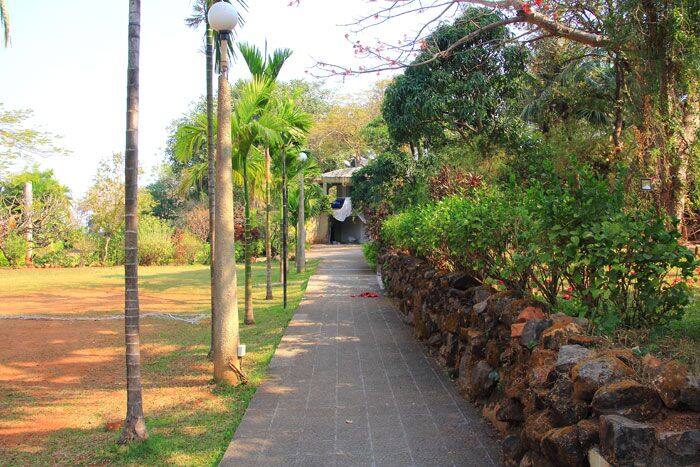 U Tan Sea Resort, Mumbai 5